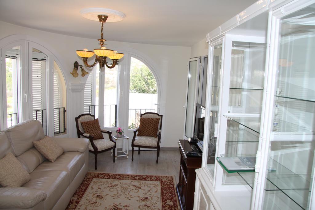 Apartamentos El Tosal 47A 칼페 외부 사진