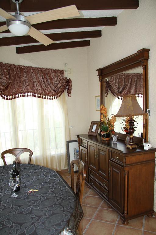 Apartamentos El Tosal 47A 칼페 외부 사진